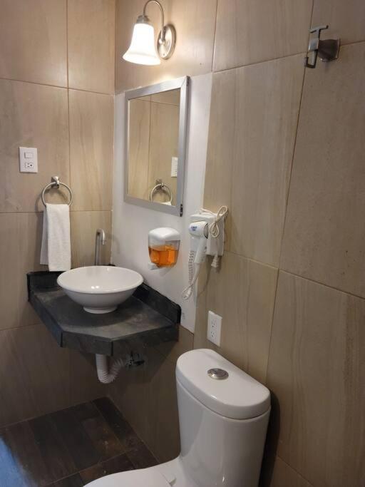 시우다드 발레스 Departamento Privado7, 2 Camas Matri, Parking, Cocina Equipada, Wifi 65 Mb, 2 Climas,Centrico,Tv Smart 아파트 외부 사진