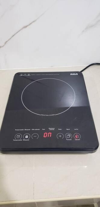 시우다드 발레스 Departamento Privado7, 2 Camas Matri, Parking, Cocina Equipada, Wifi 65 Mb, 2 Climas,Centrico,Tv Smart 아파트 외부 사진